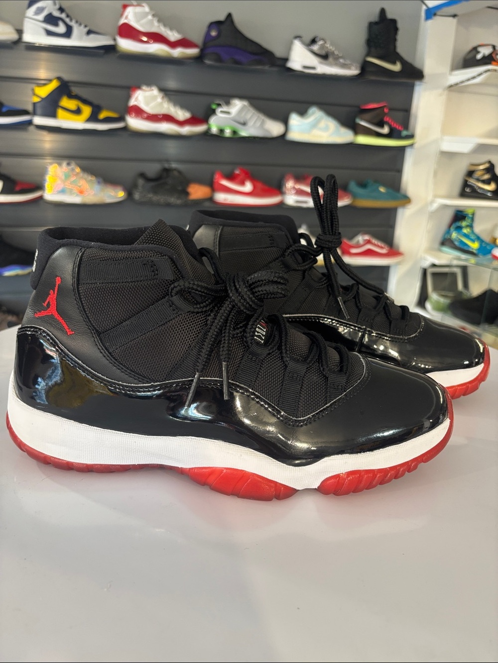 Air Jordan 11 Retro “Bred”2019 Men’s Size 10